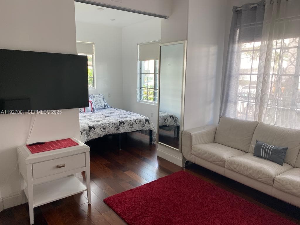 526 15 ST # 2, Miami Beach FL 33139 — 8