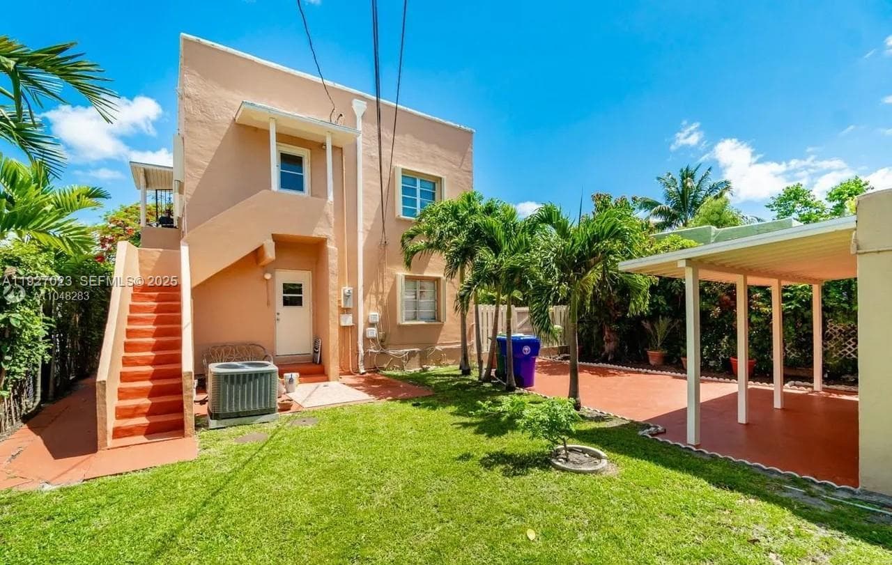 1872 SW 9th St, Miami FL 33135 — 42