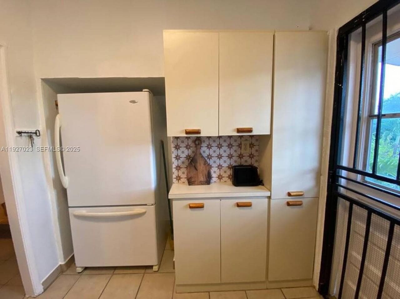 1872 SW 9th St, Miami FL 33135 — 10