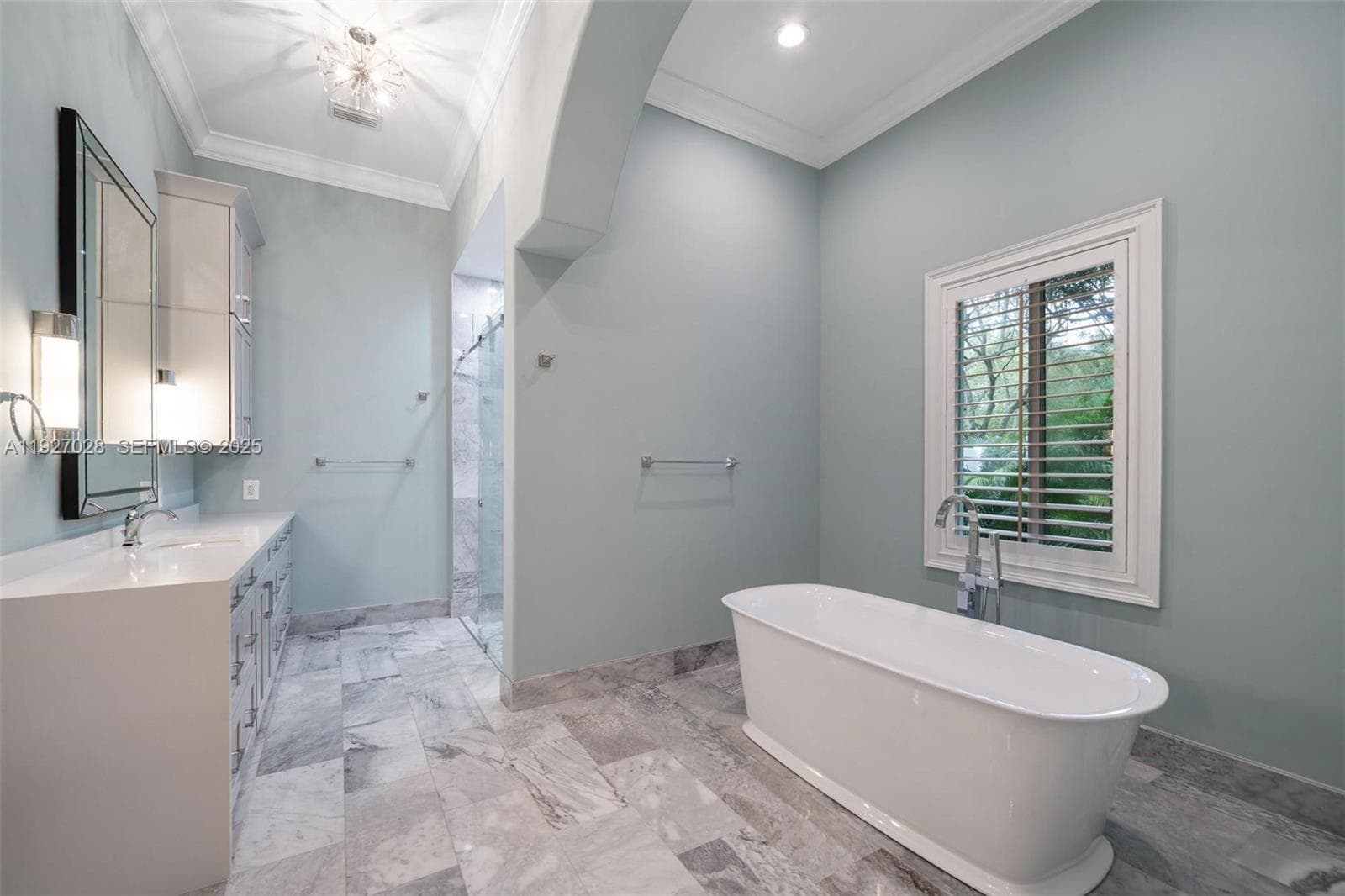 6890 SW 94th St, Pinecrest FL 33156 — 46