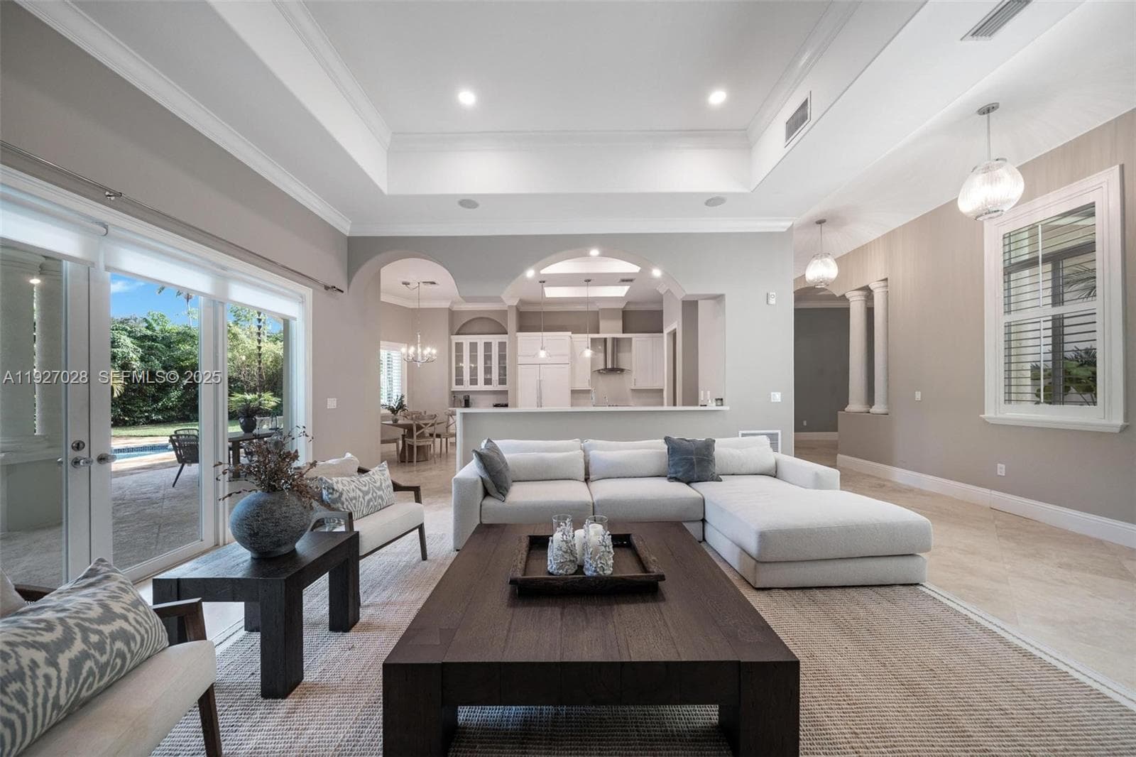 6890 SW 94th St, Pinecrest FL 33156 — 28