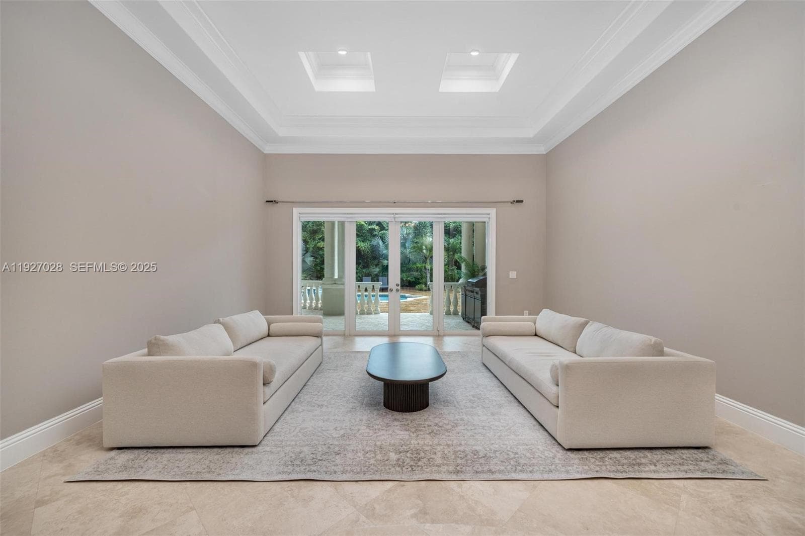 6890 SW 94th St, Pinecrest FL 33156 — 20
