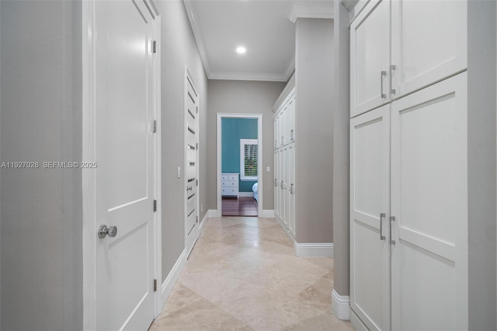 6890 SW 94th St, Pinecrest FL 33156 — 50