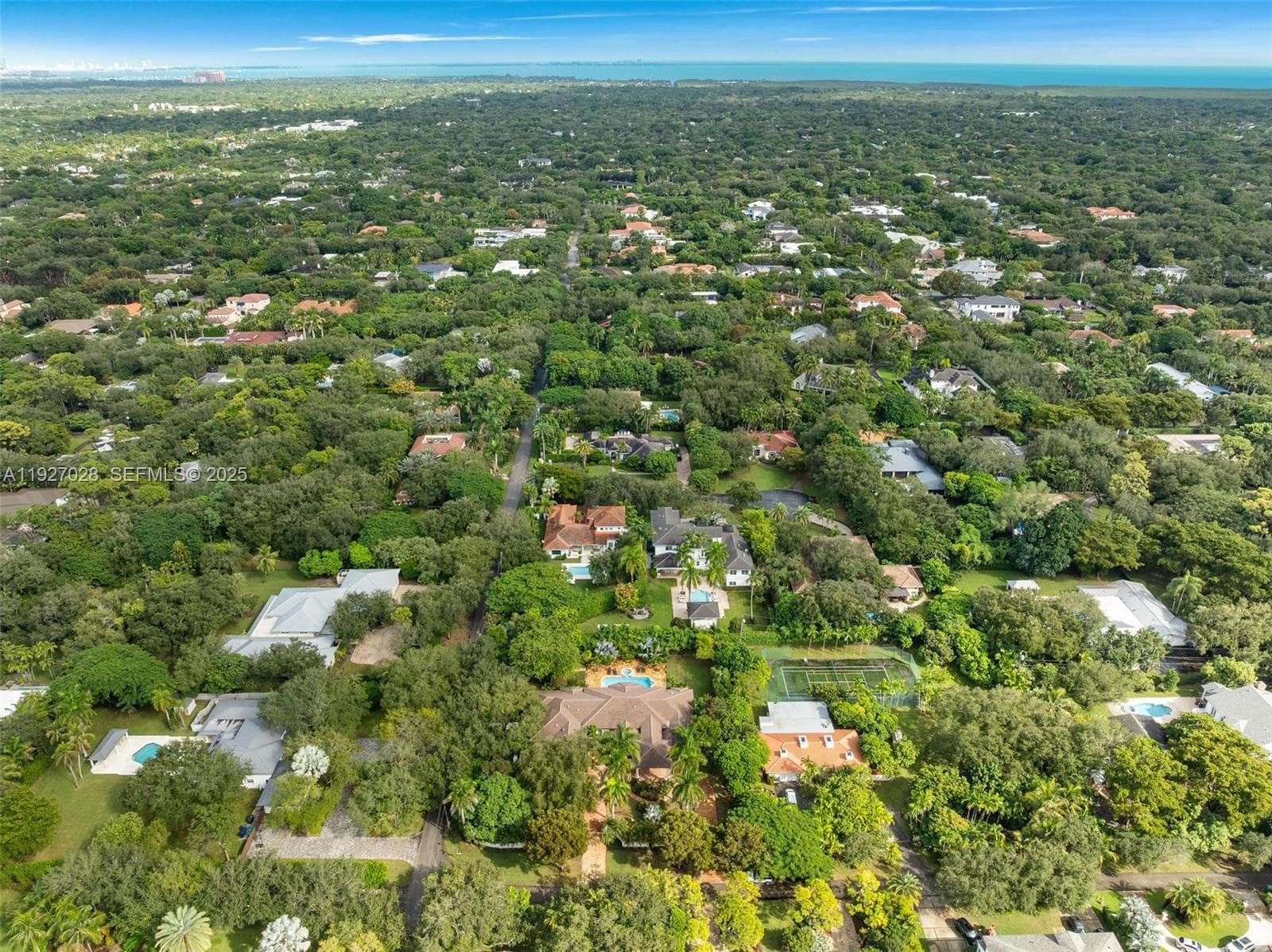 6890 SW 94th St, Pinecrest FL 33156 — 78