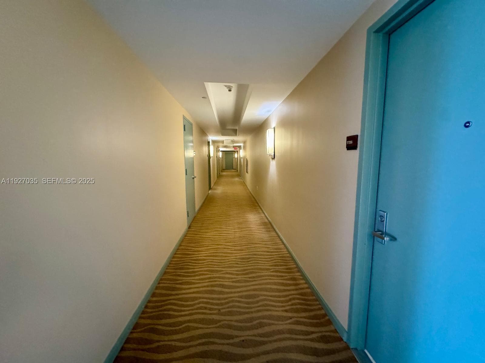 50 BISCAYNE BLVD # 1703, Miami FL 33132 — 23