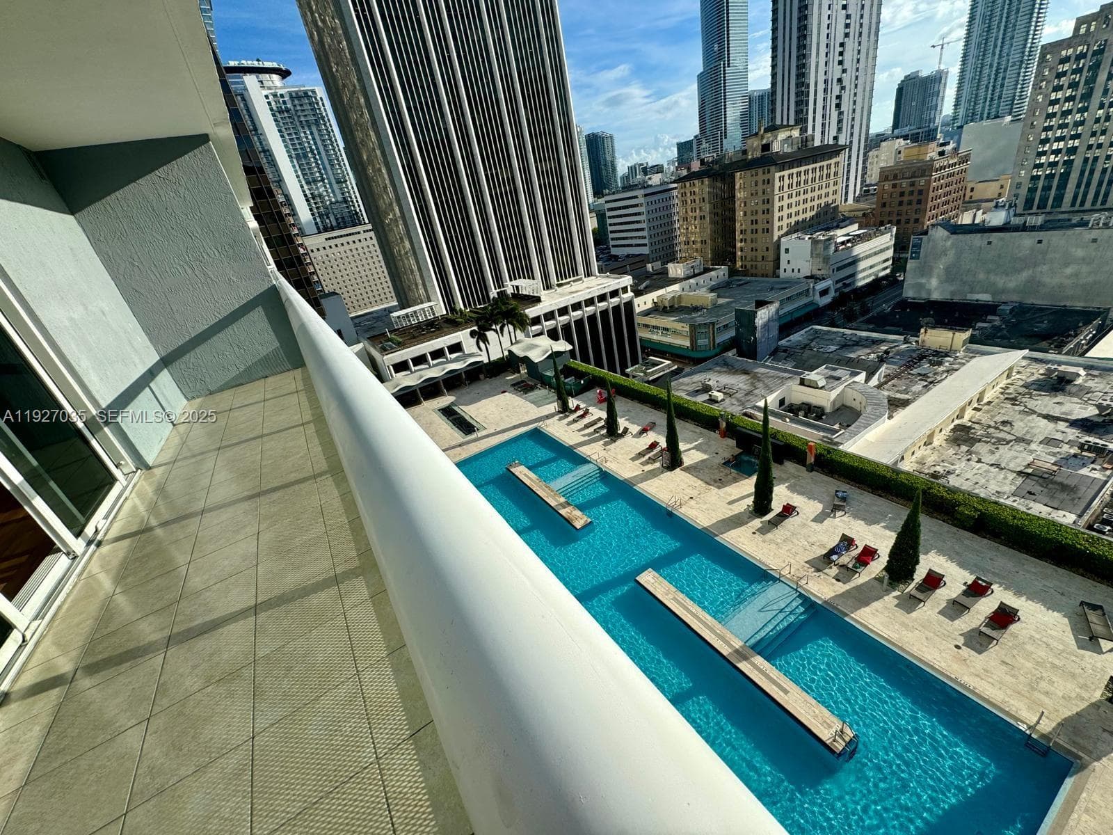 50 BISCAYNE BLVD # 1703, Miami FL 33132 — 2