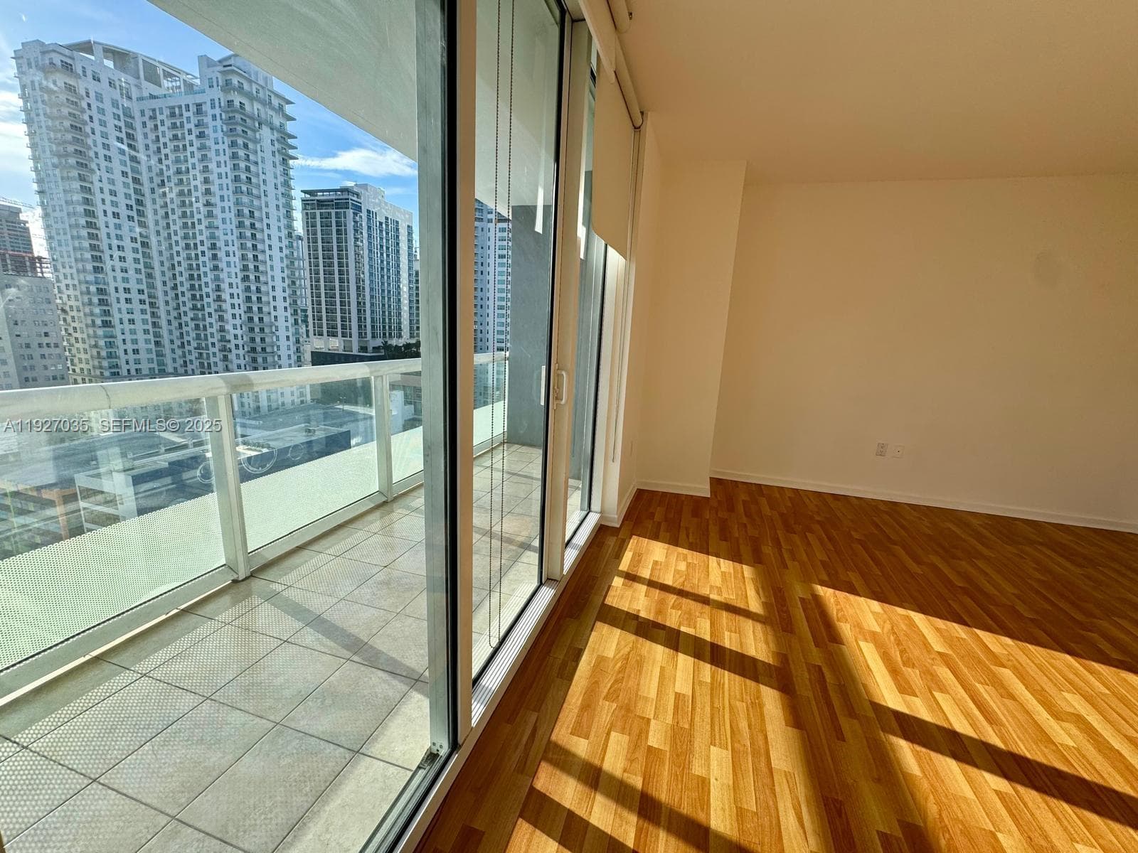 50 BISCAYNE BLVD # 1703, Miami FL 33132 — 10