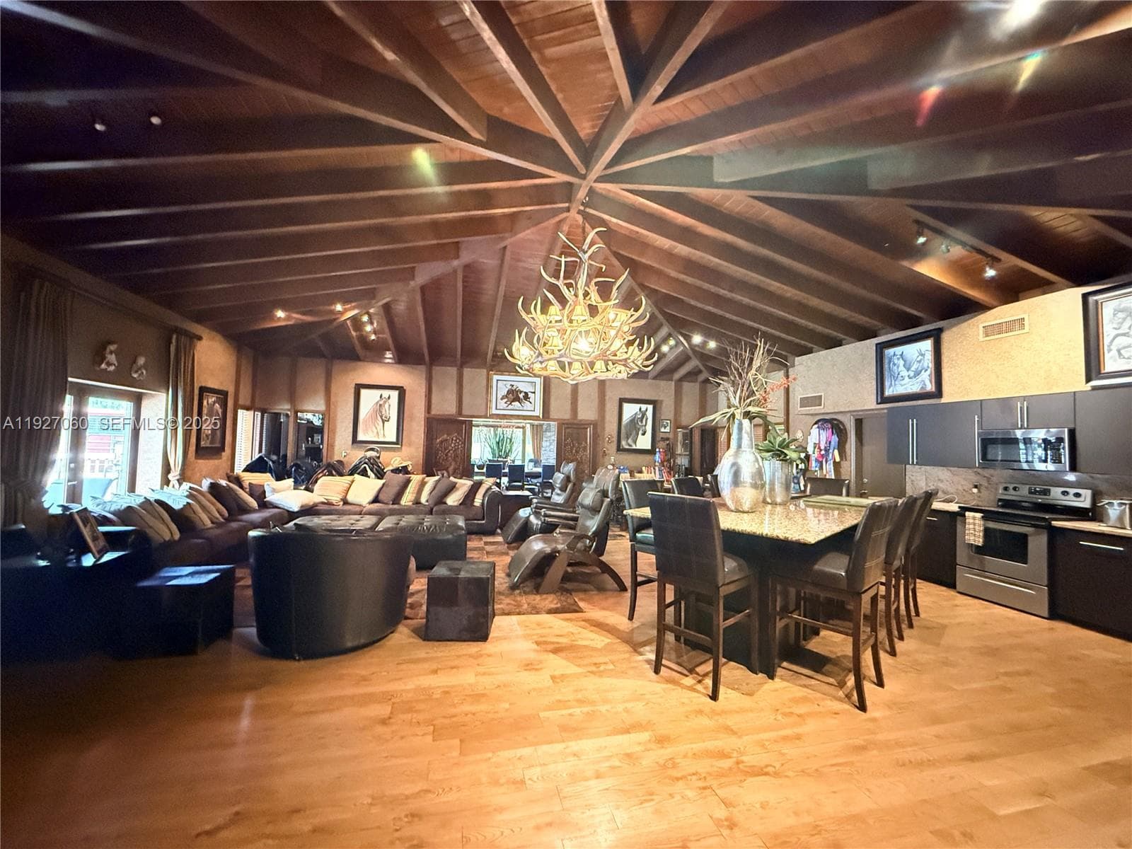 5877 SW 123rd Ave, Miami FL 33183 — 7