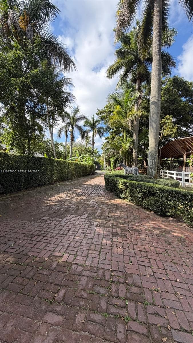 5877 SW 123rd Ave, Miami FL 33183 — 3