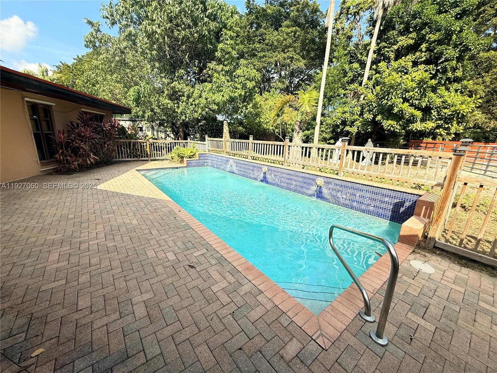 5877 SW 123rd Ave, Miami FL 33183 — 20