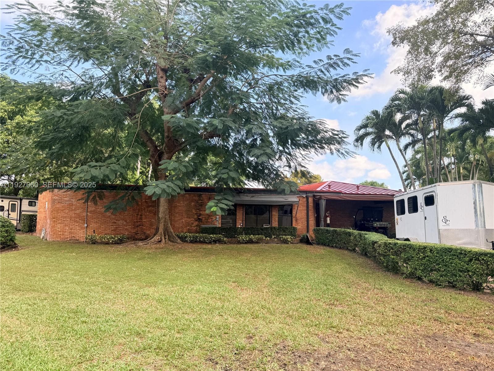 5877 SW 123rd Ave, Miami FL 33183 — 25
