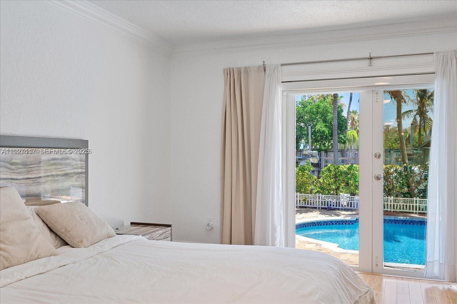 3220 NE 164th st, North Miami Beach FL 33160 — 8
