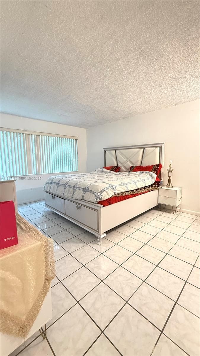 14850 Naranja Lakes Blvd, Homestead FL 33032 — 16