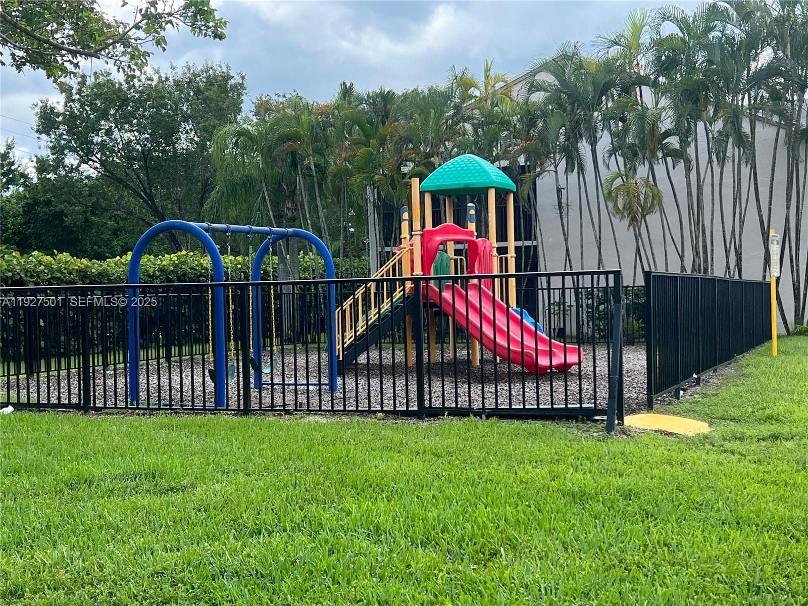805 N Franklin Ave # 805D, Homestead FL 33034 — 24