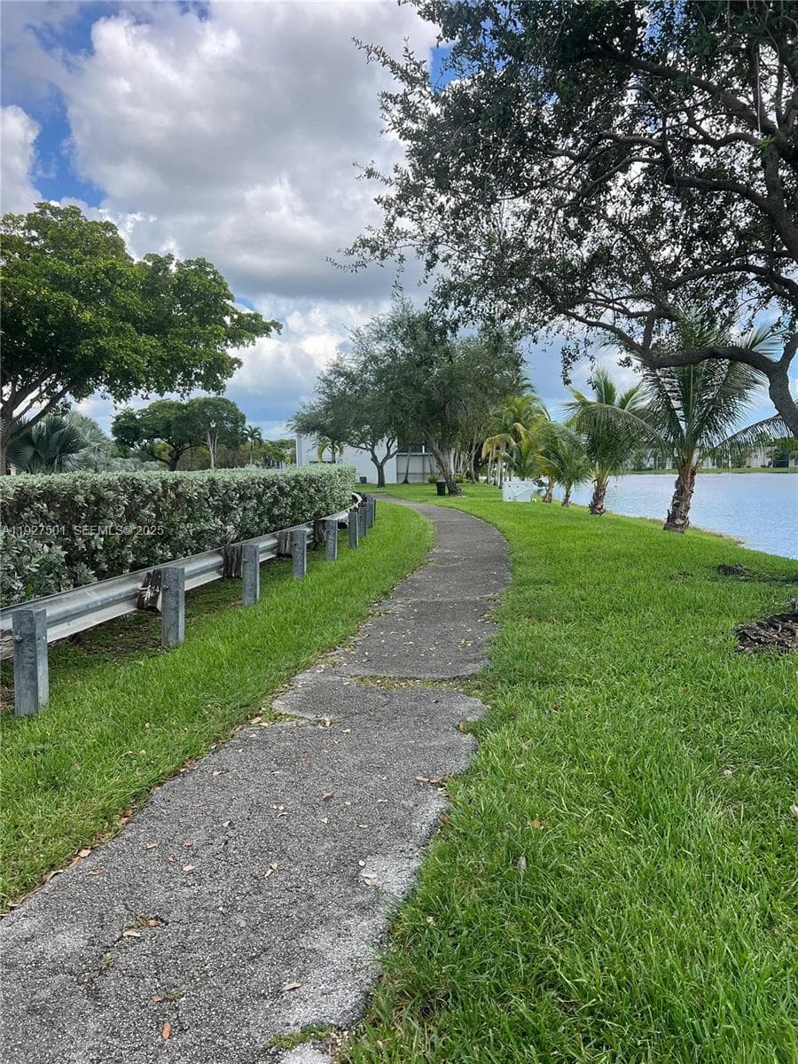 805 N Franklin Ave # 805D, Homestead FL 33034 — 25