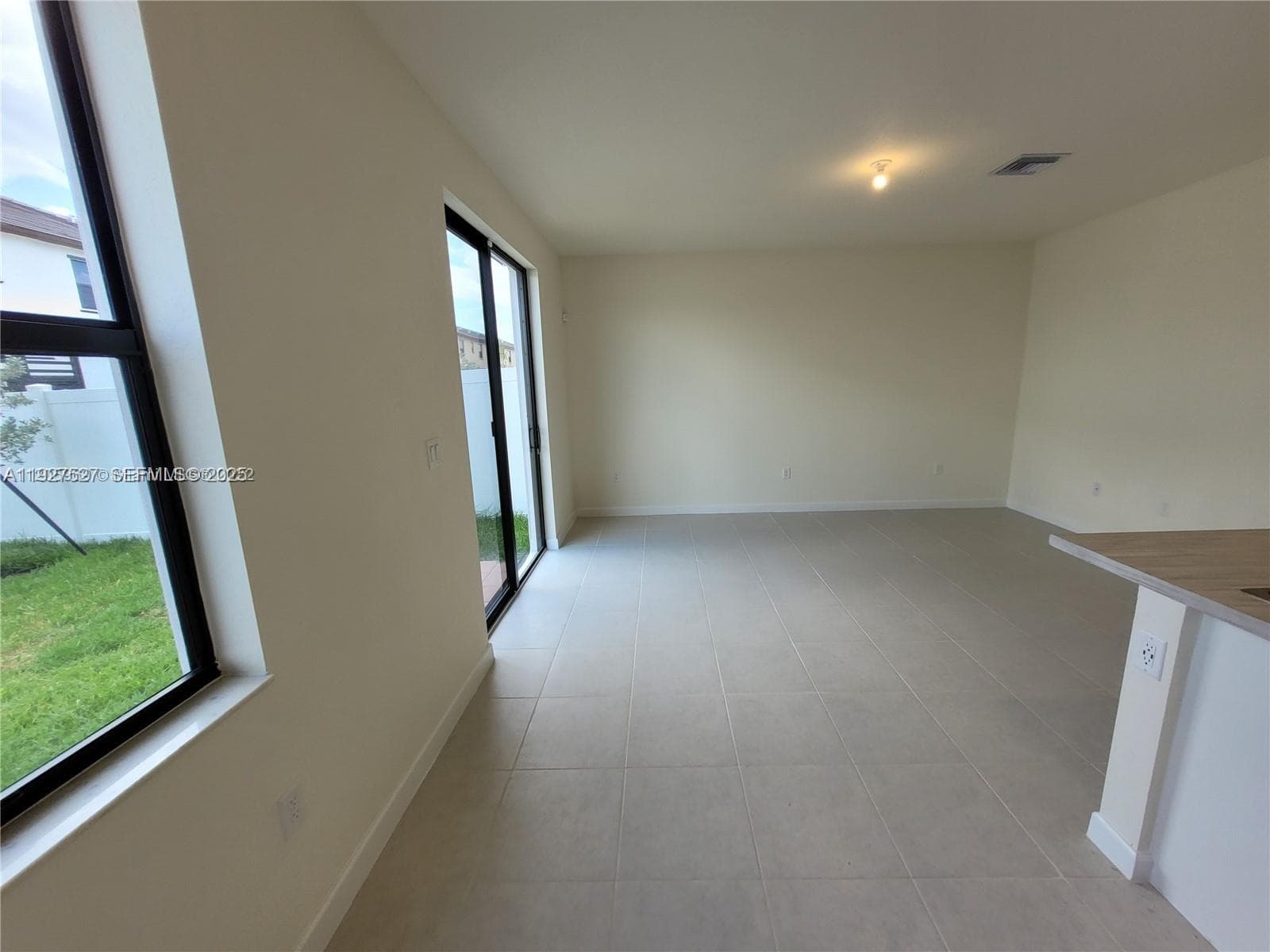 11125 W 33rd Ct, Hialeah FL 33018 — 9