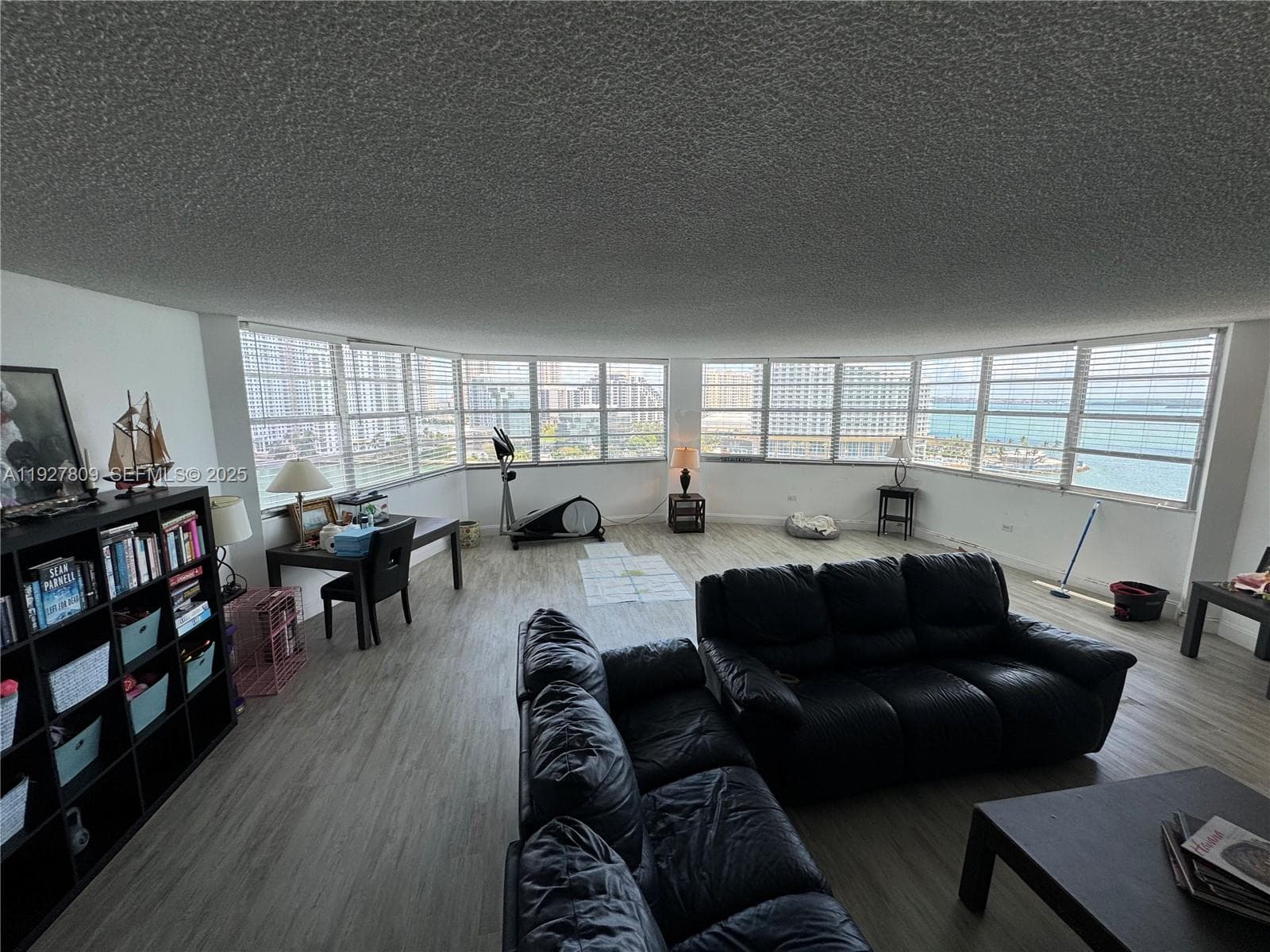 905 Brickell Bay Dr # B, Miami FL 33131 — 10
