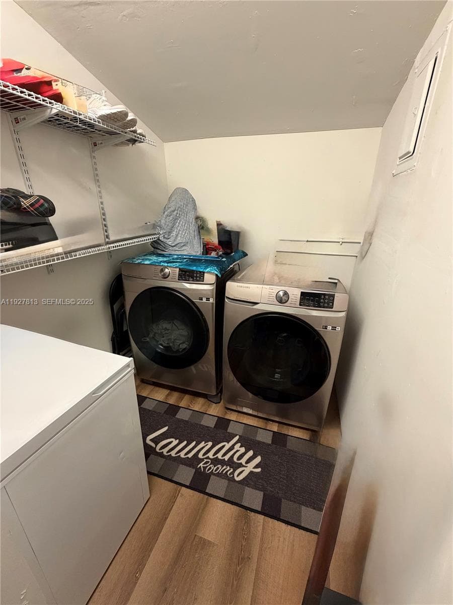 100 NE 171st Ter, Miami FL 33162 — 14