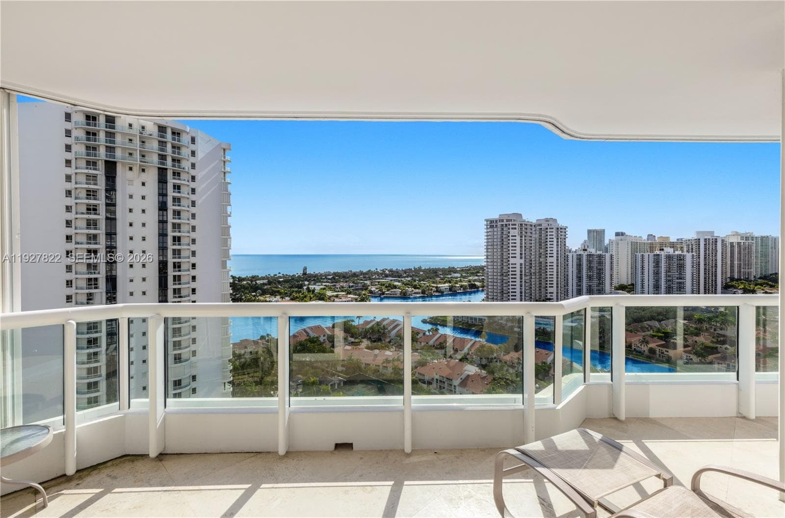 21055 Yacht Club dr # 2310, Aventura FL 33180 — 35