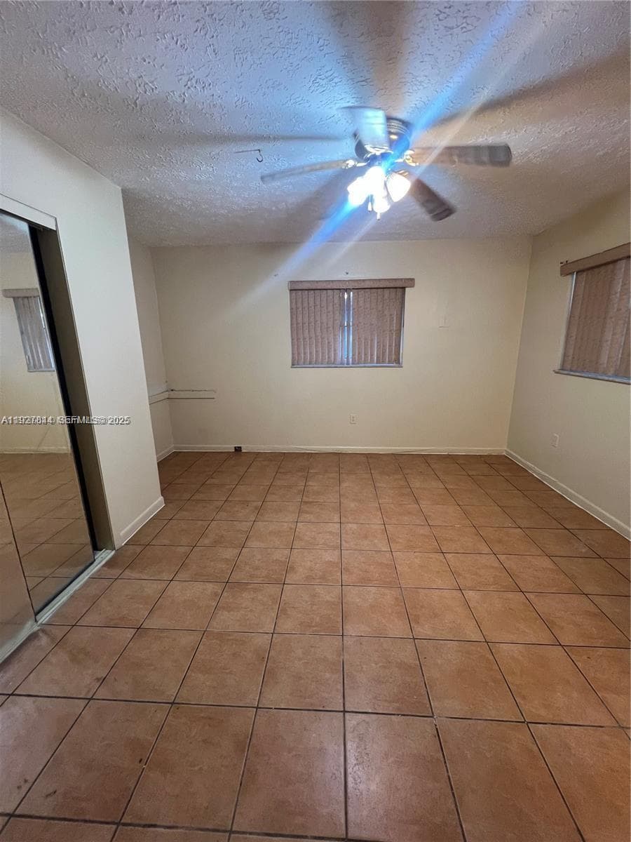 1581 NE 117 ST, Miami FL 33161 — 14