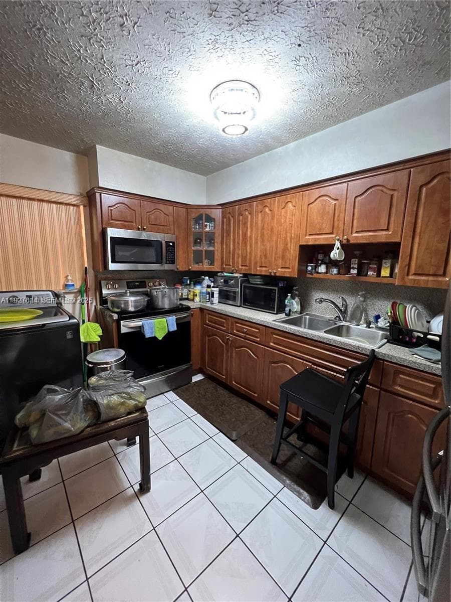 1581 NE 117 ST, Miami FL 33161 — 19