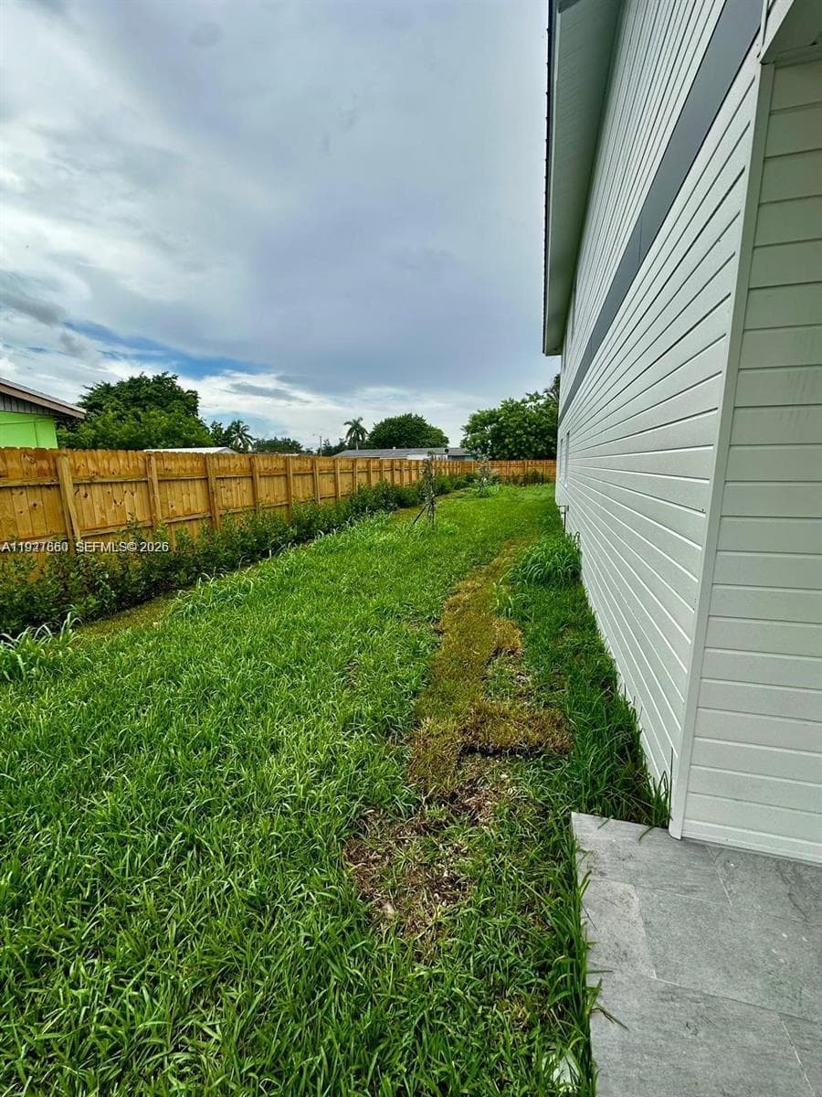 722 NW 6 CT # 722, Florida City FL 33034 — 39