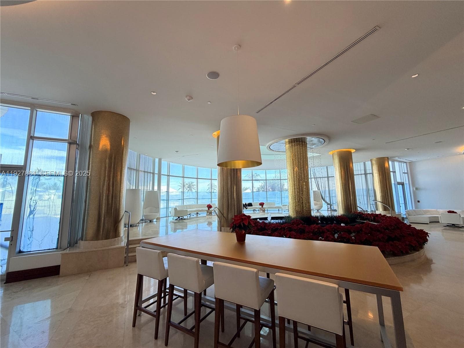 5151 Collins Ave, Miami Beach FL 33140 — 32