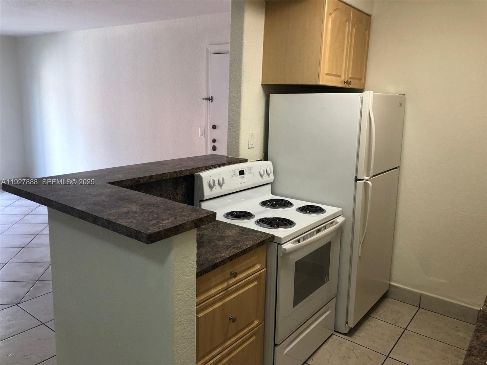 10744 N Kendall Dr # 16, Miami FL 33176 — 2