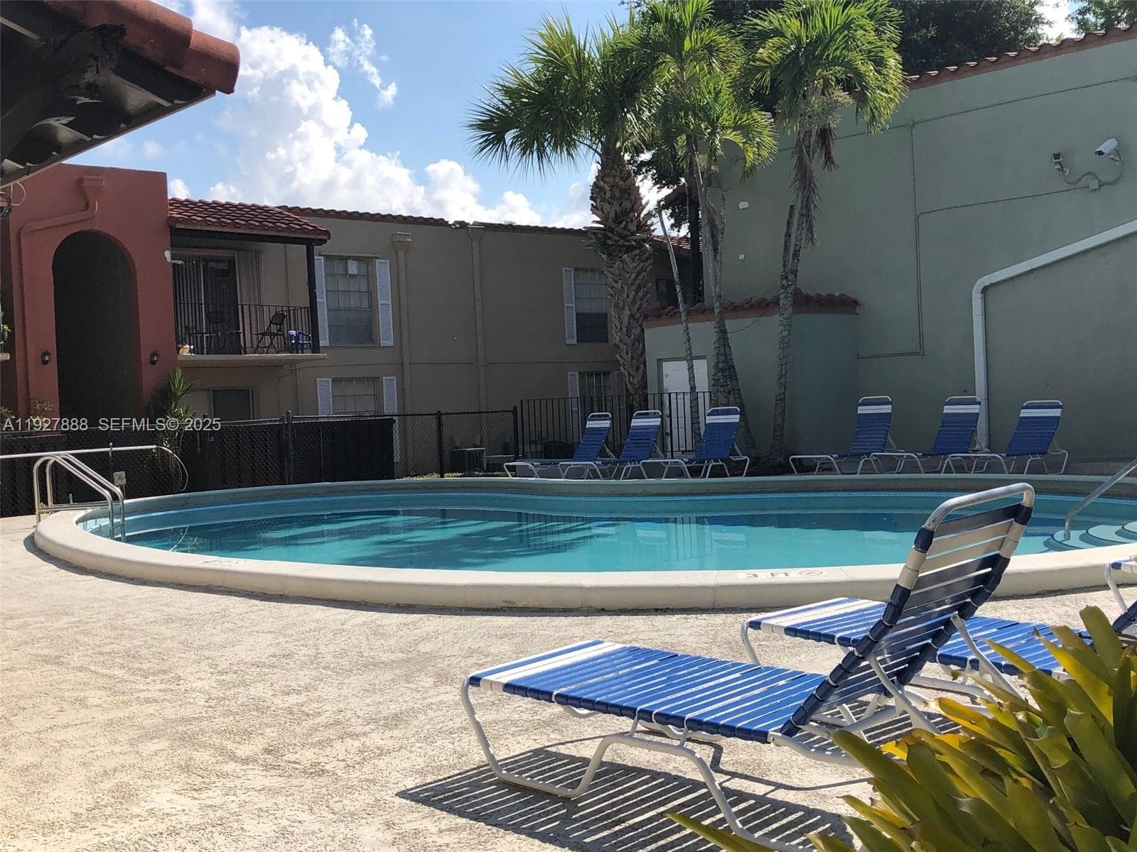 10744 N Kendall Dr # 16, Miami FL 33176 — 12