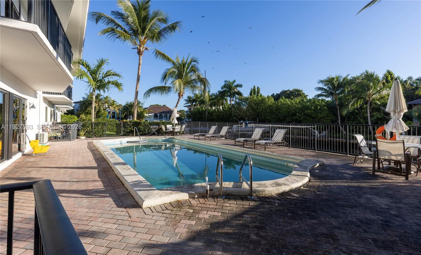6855 Edgewater Dr, Coral Gables FL 33133 — 2