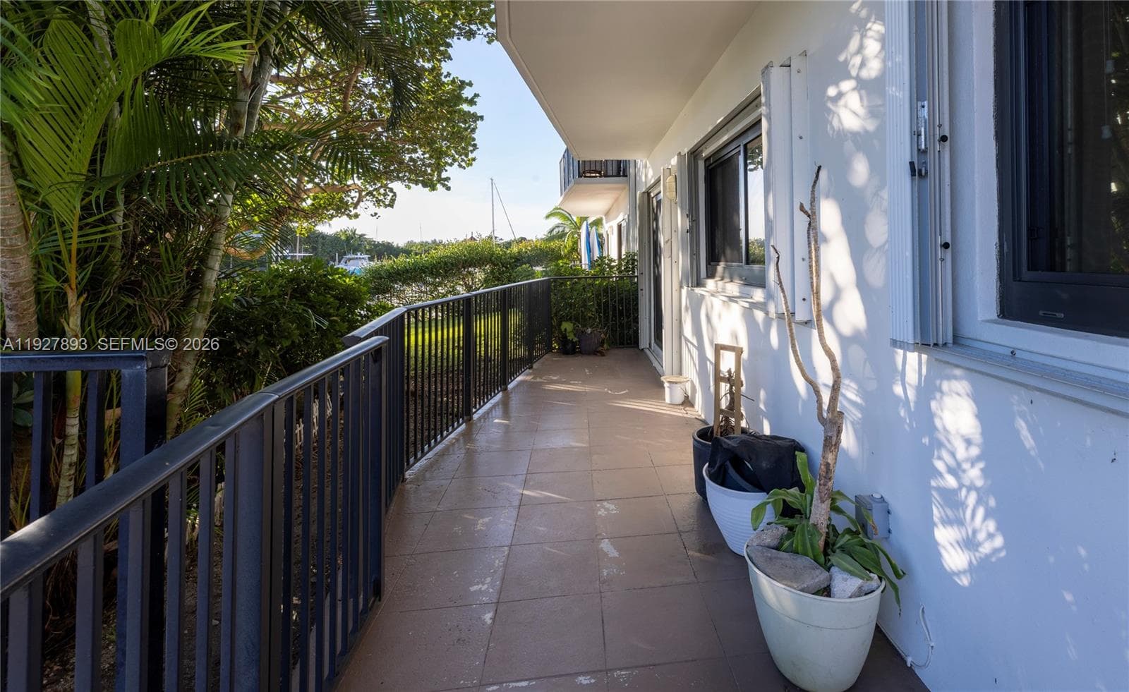 6855 Edgewater Dr, Coral Gables FL 33133 — 30