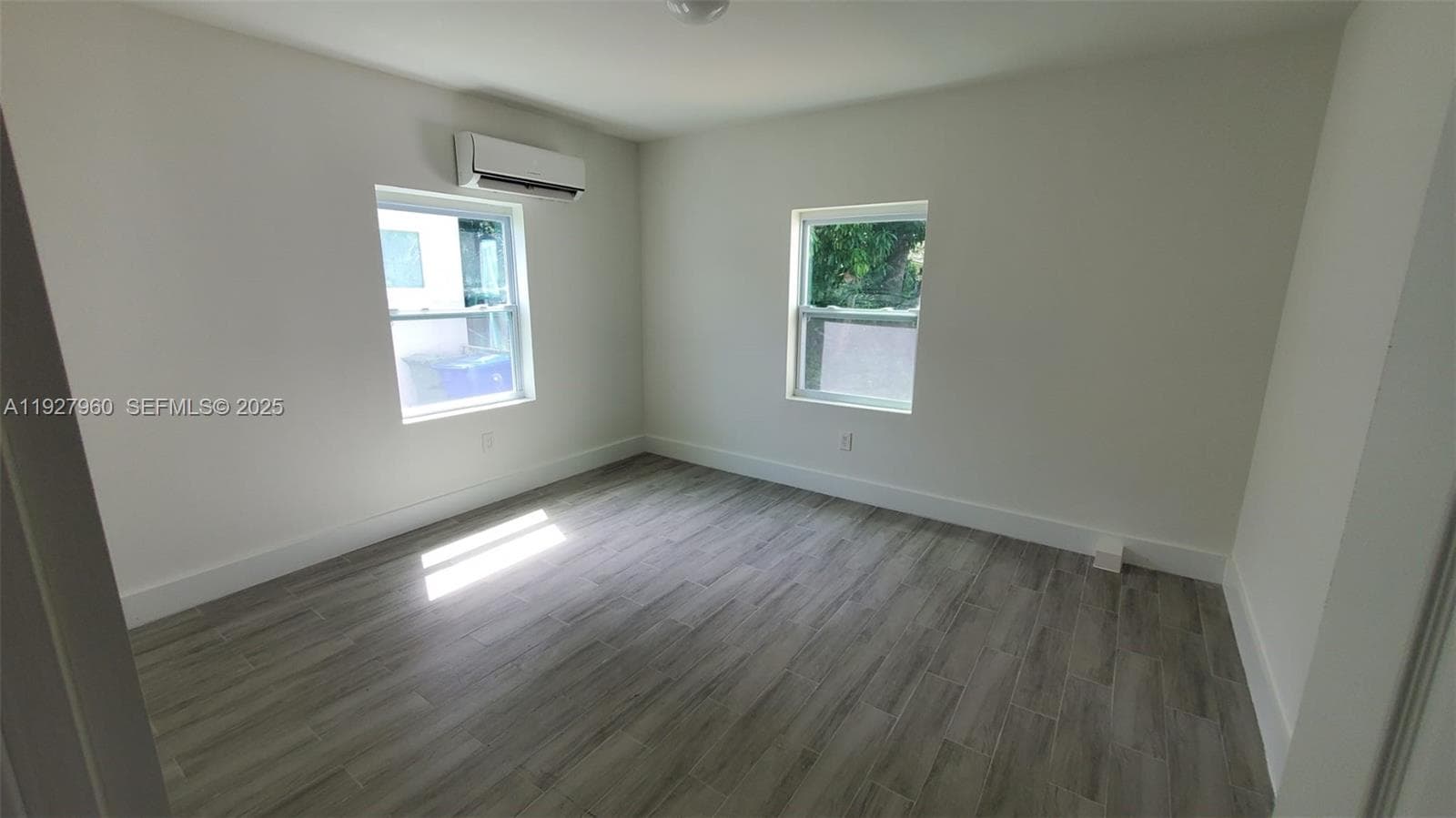 560 NW 53rd St, Miami FL 33127 — 12