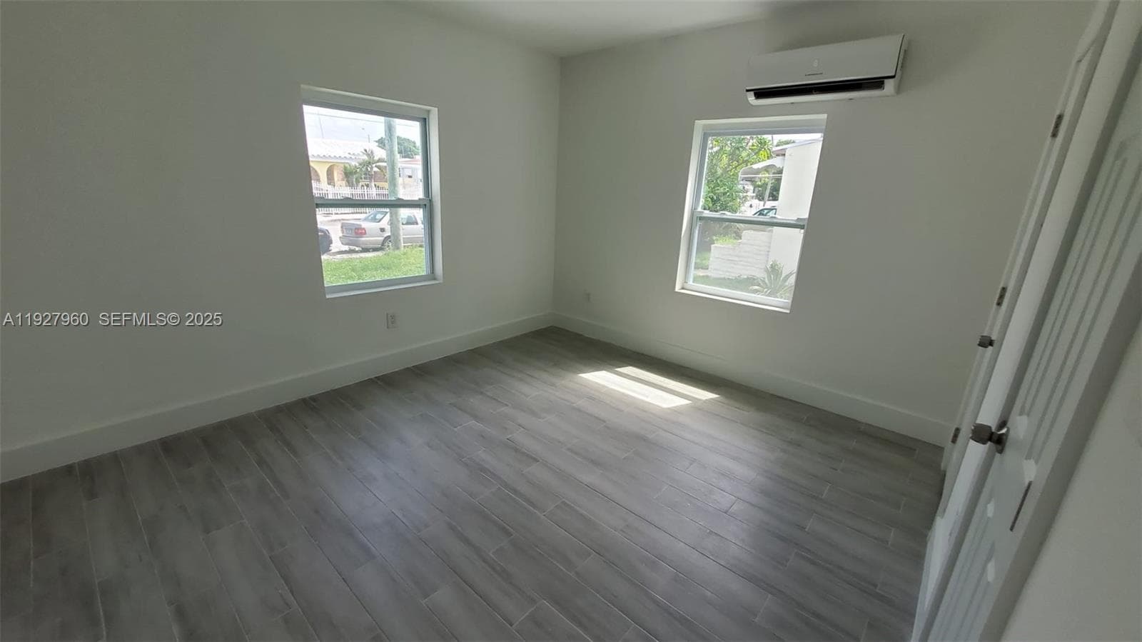 560 NW 53rd St, Miami FL 33127 — 5