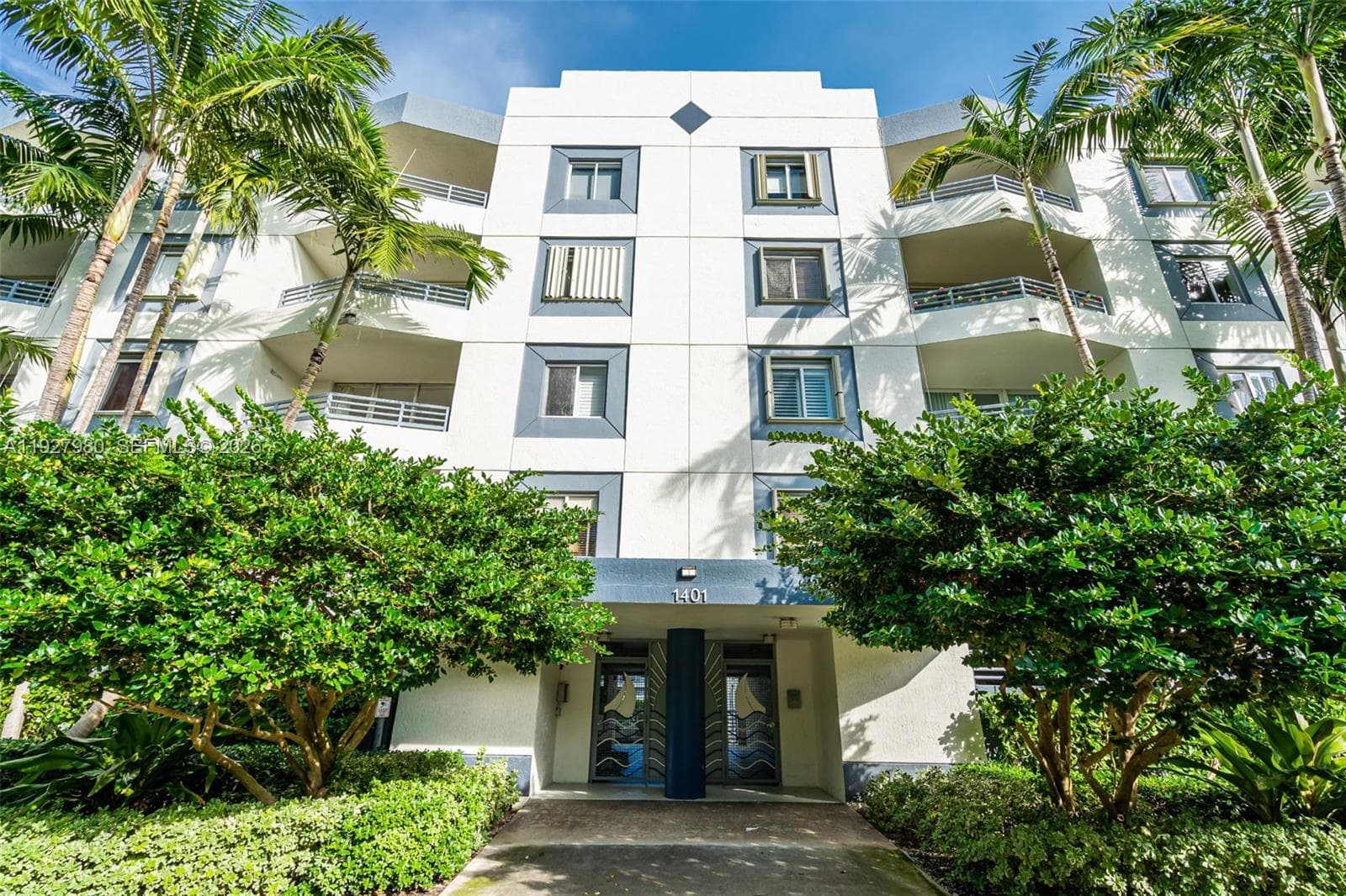 1401 Bay Rd # 405, Miami Beach FL 33139 — 23