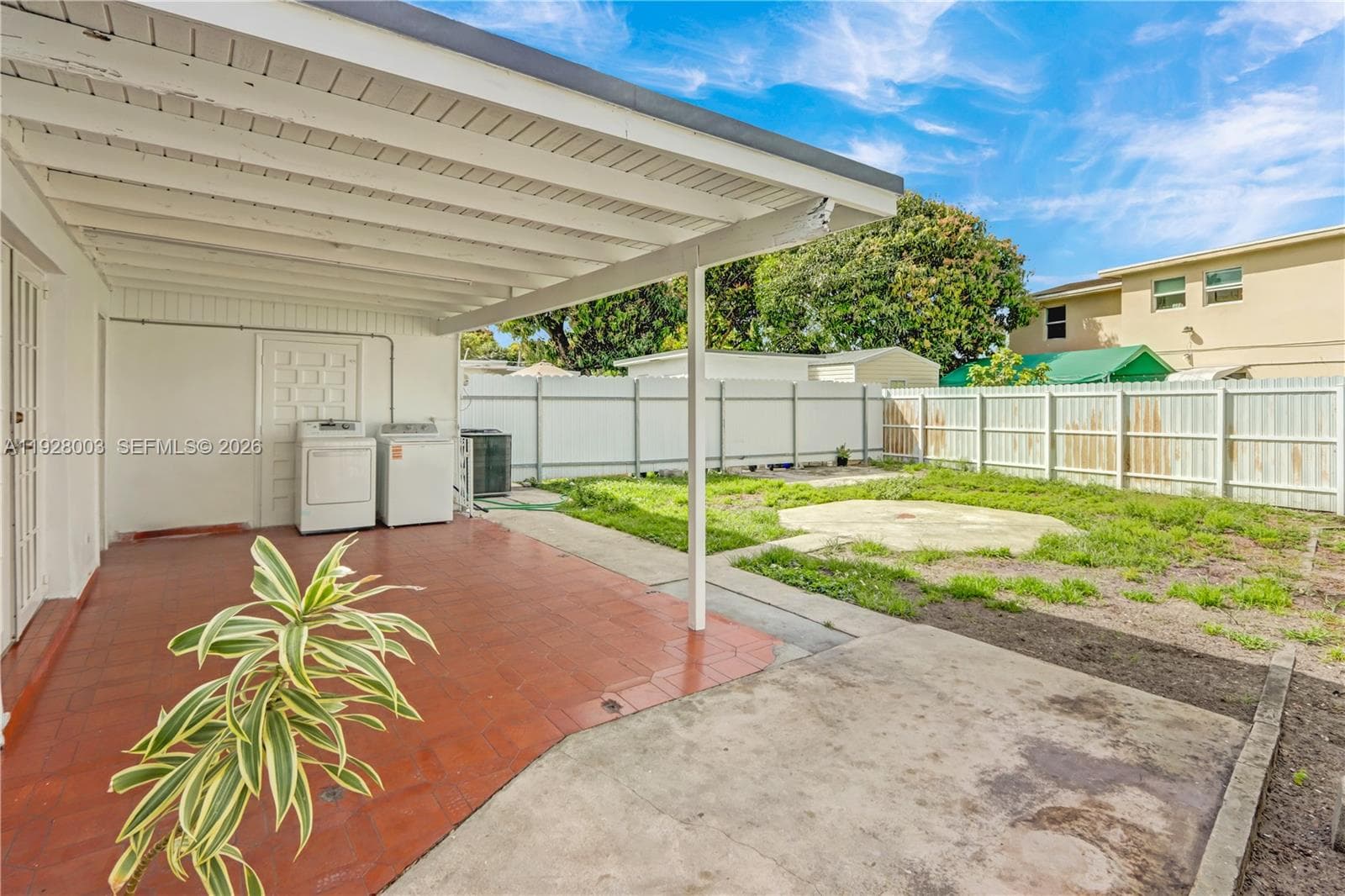 1540 E 8th Ct, Hialeah FL 33010 — 17
