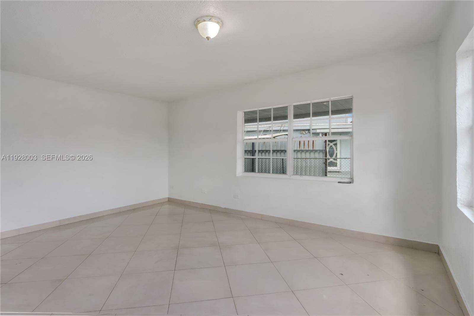 1540 E 8th Ct, Hialeah FL 33010 — 9