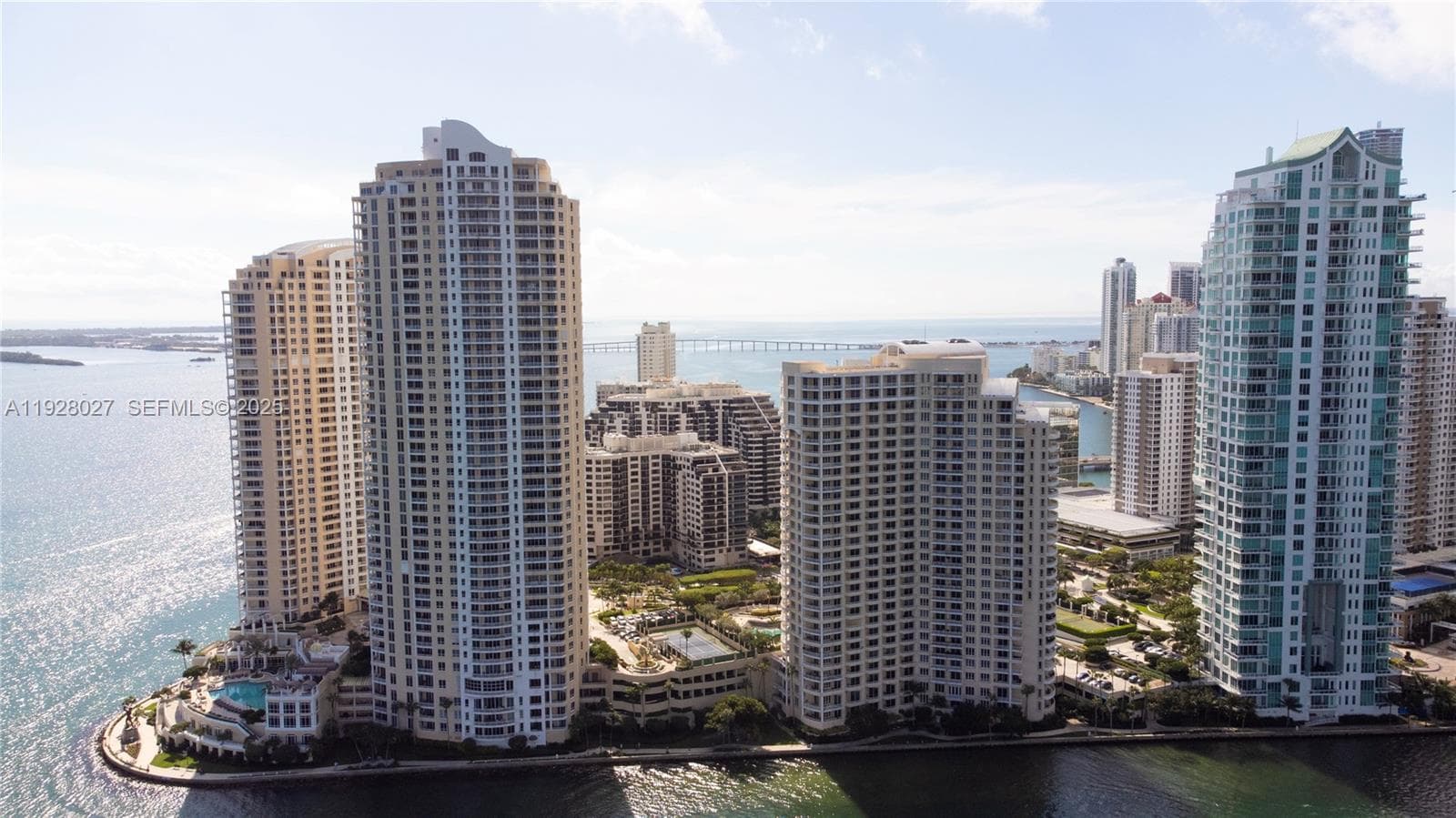 900 Brickell Key Blvd # 2002, Miami FL 33131 — 26