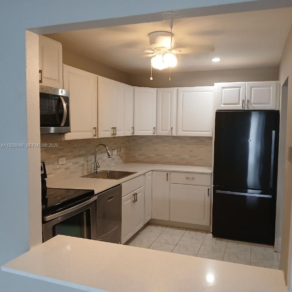 20505 E Country Club Dr # 138, Aventura FL 33180 — 3