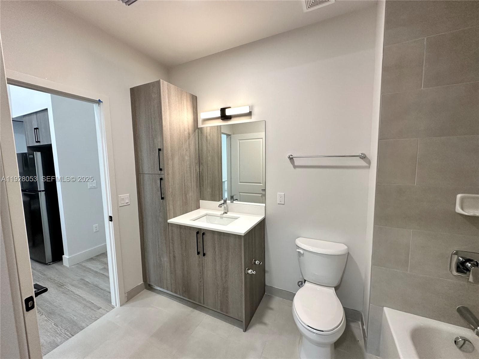 18412 Homestead Ave # 110, Miami FL 33157 — 5