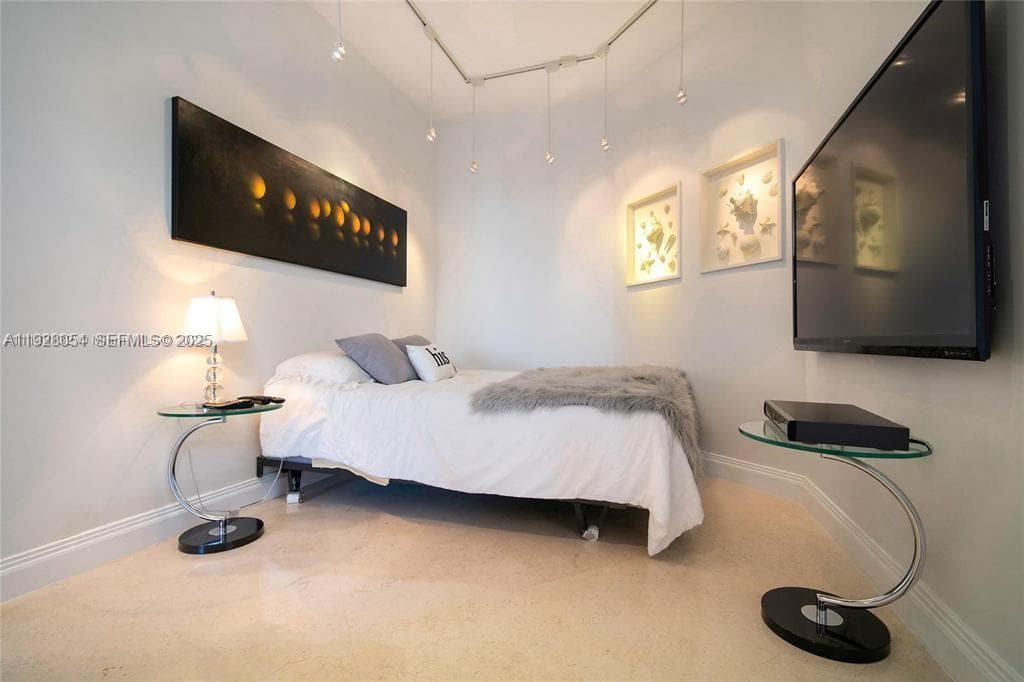 18101 Collins Ave # 1101, Sunny Isles Beach FL 33160 — 14