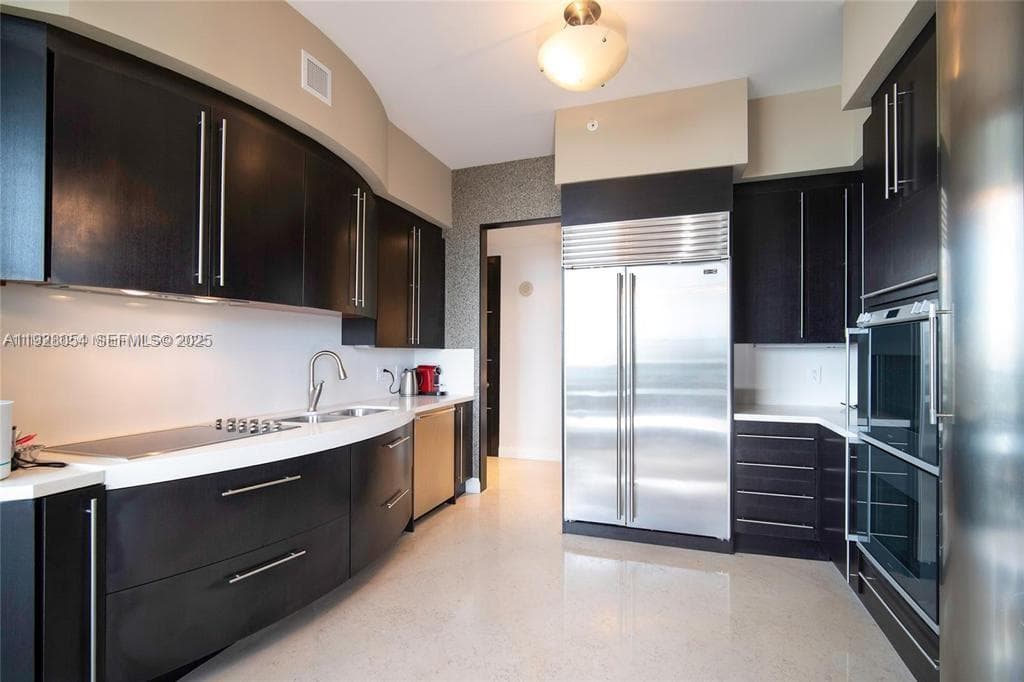 18101 Collins Ave # 1101, Sunny Isles Beach FL 33160 — 25
