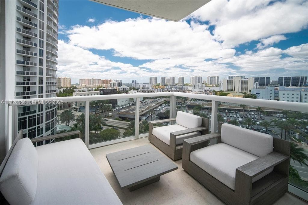 18101 Collins Ave # 1101, Sunny Isles Beach FL 33160 — 21