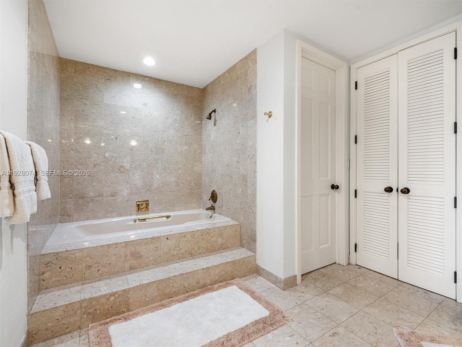 7947 Fisher Island Dr # 7947, Miami Beach FL 33109 — 21