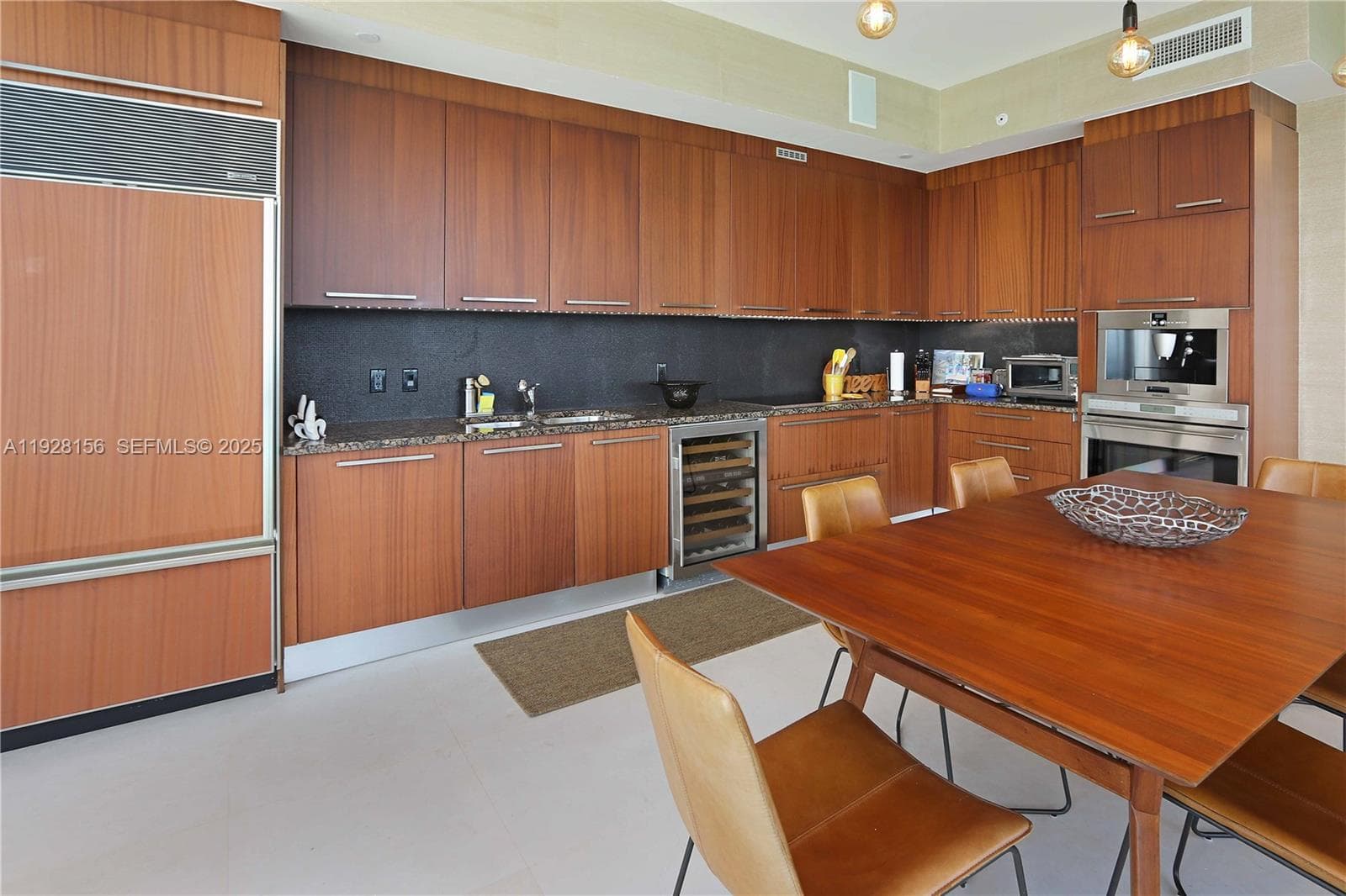 15901 Collins Ave # 1101, Sunny Isles Beach FL 33160 — 13