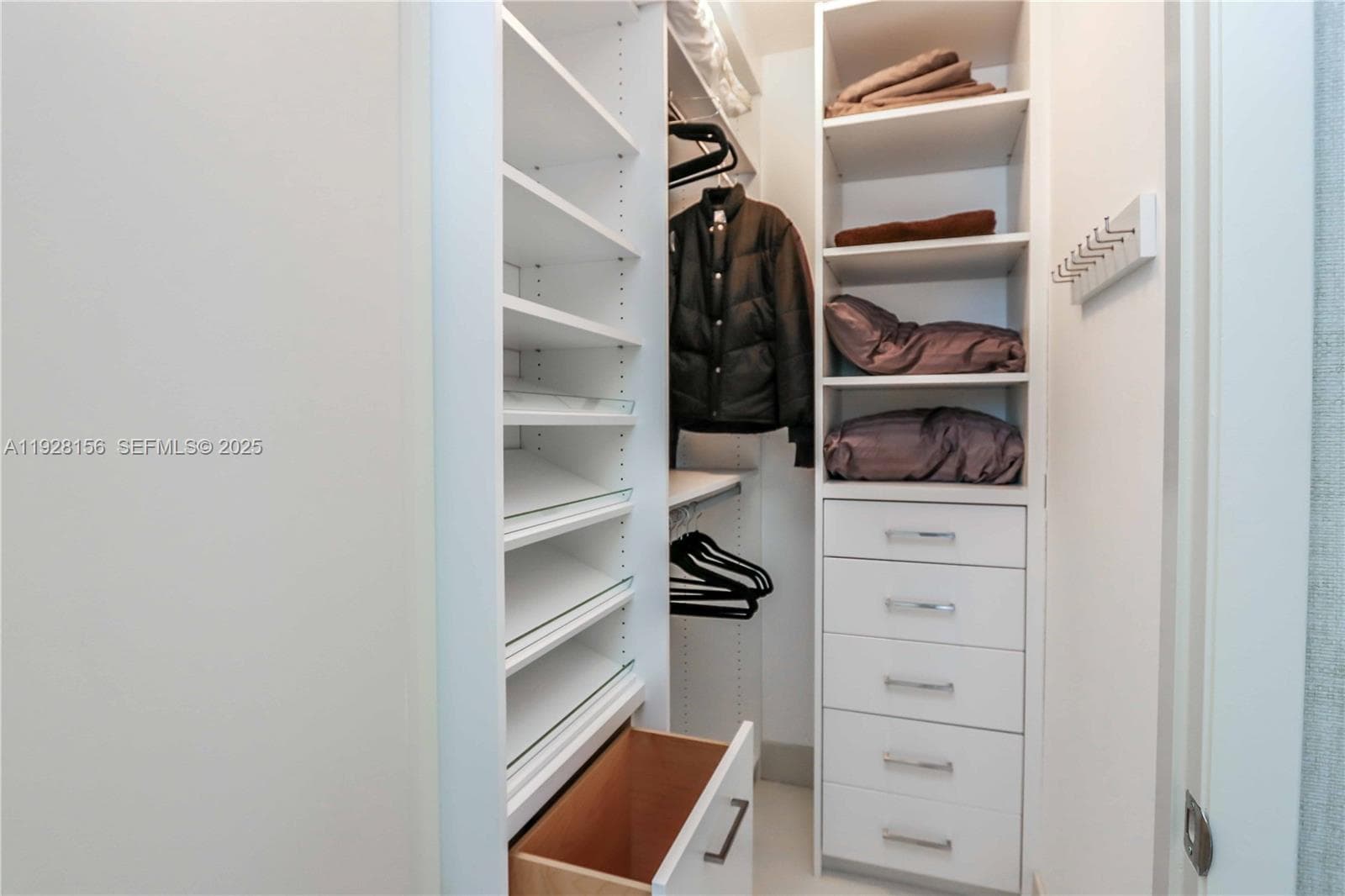 15901 Collins Ave # 1101, Sunny Isles Beach FL 33160 — 30