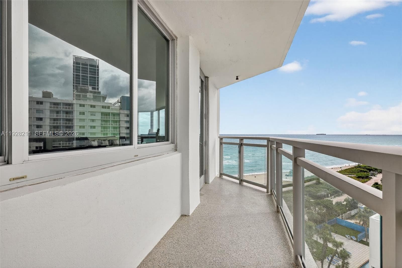 7135 Collins Ave # 1015, Miami Beach FL 33141 — 26