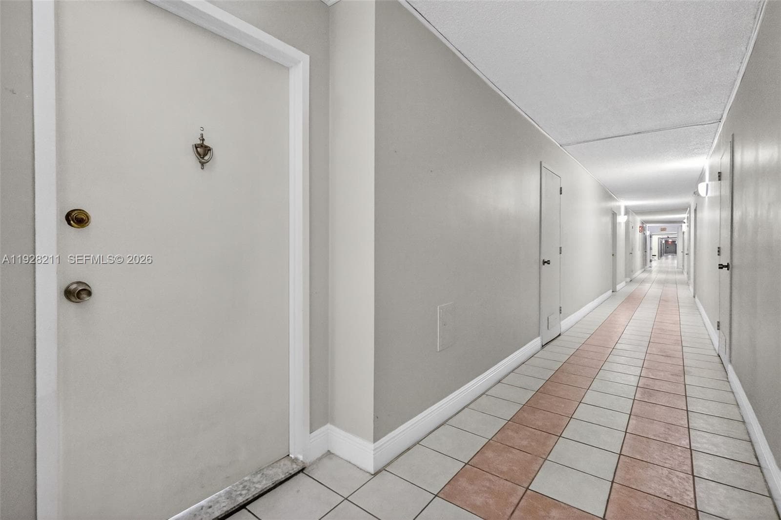 7135 Collins Ave # 1015, Miami Beach FL 33141 — 3