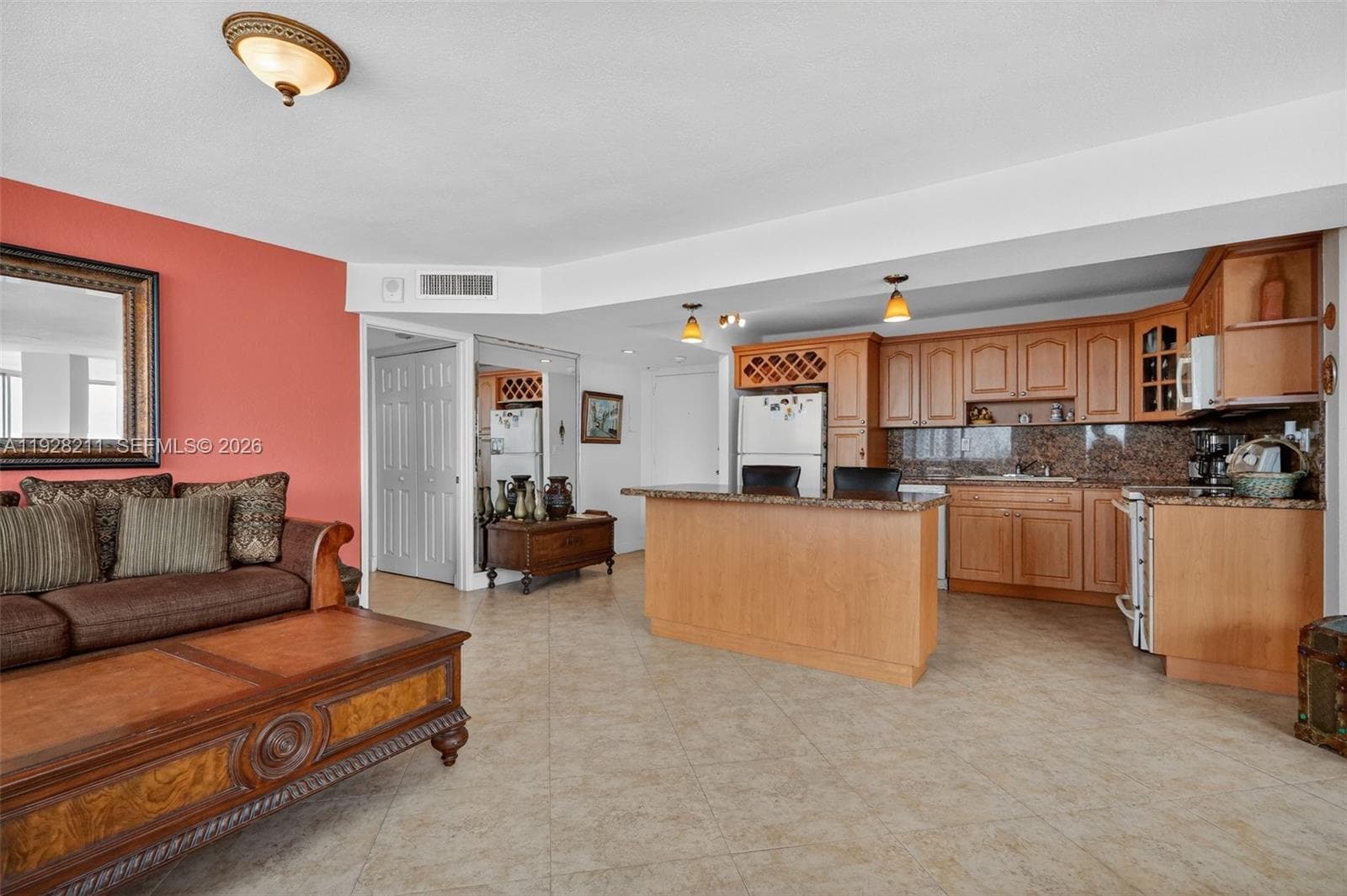 7135 Collins Ave # 1015, Miami Beach FL 33141 — 5