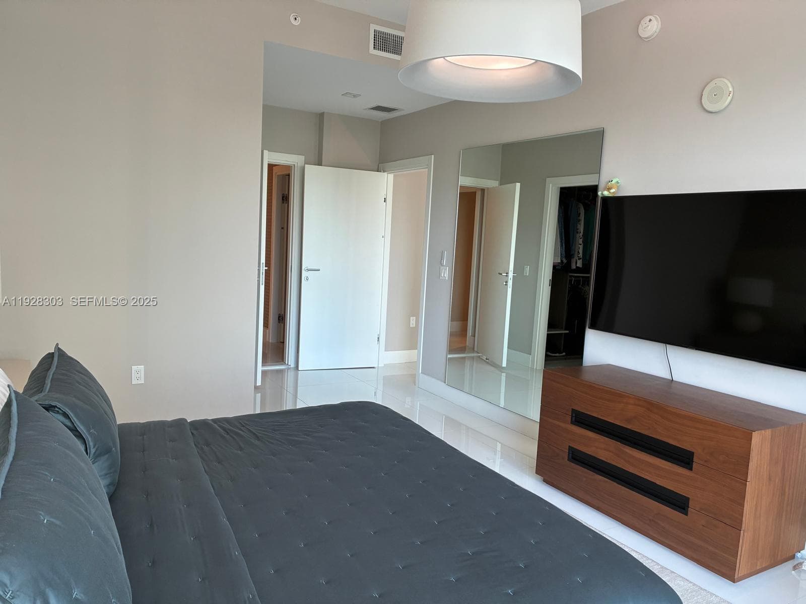 300 Sunny Isles Blvd # 506, Sunny Isles Beach FL 33160 — 12