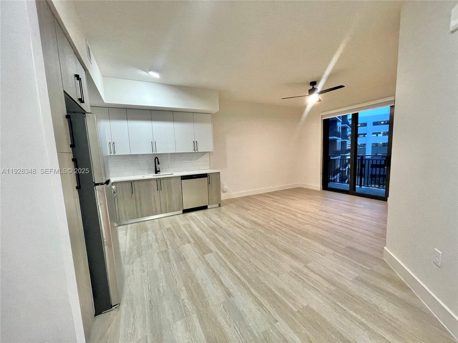 18412 Homestead Ave # 124, Miami FL 33157 — 3